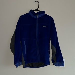 Vintage Patagonia “deep pile blue” fleece. Unisex.